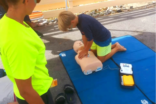 Premiers secours : Sensibilisation au défibrillateur pendant la Fête de la Mer